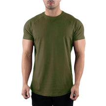 Camiseta Fitness Pulse masculina vista de frente, destacando o design moderno.