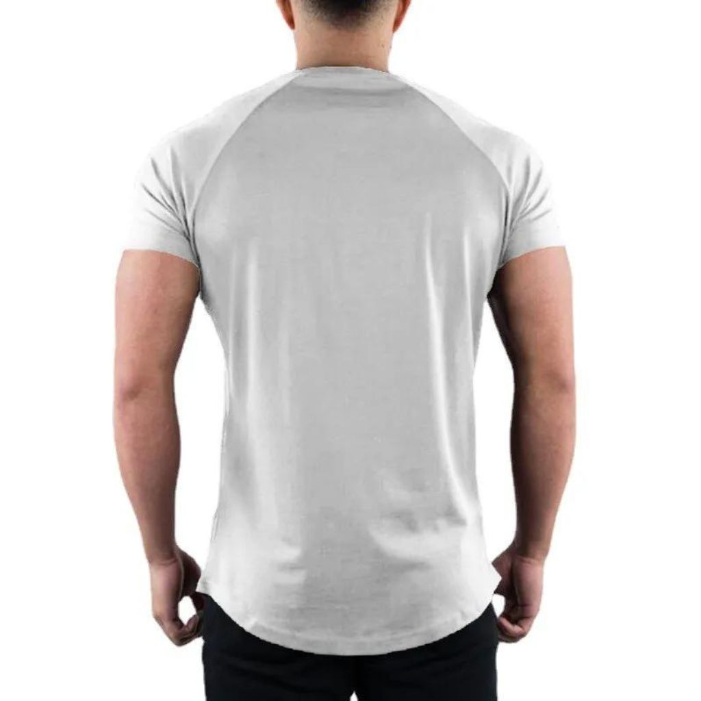 Visão ampliada do tecido da Camiseta Fitness Pulse, mostrando a textura de qualidade.